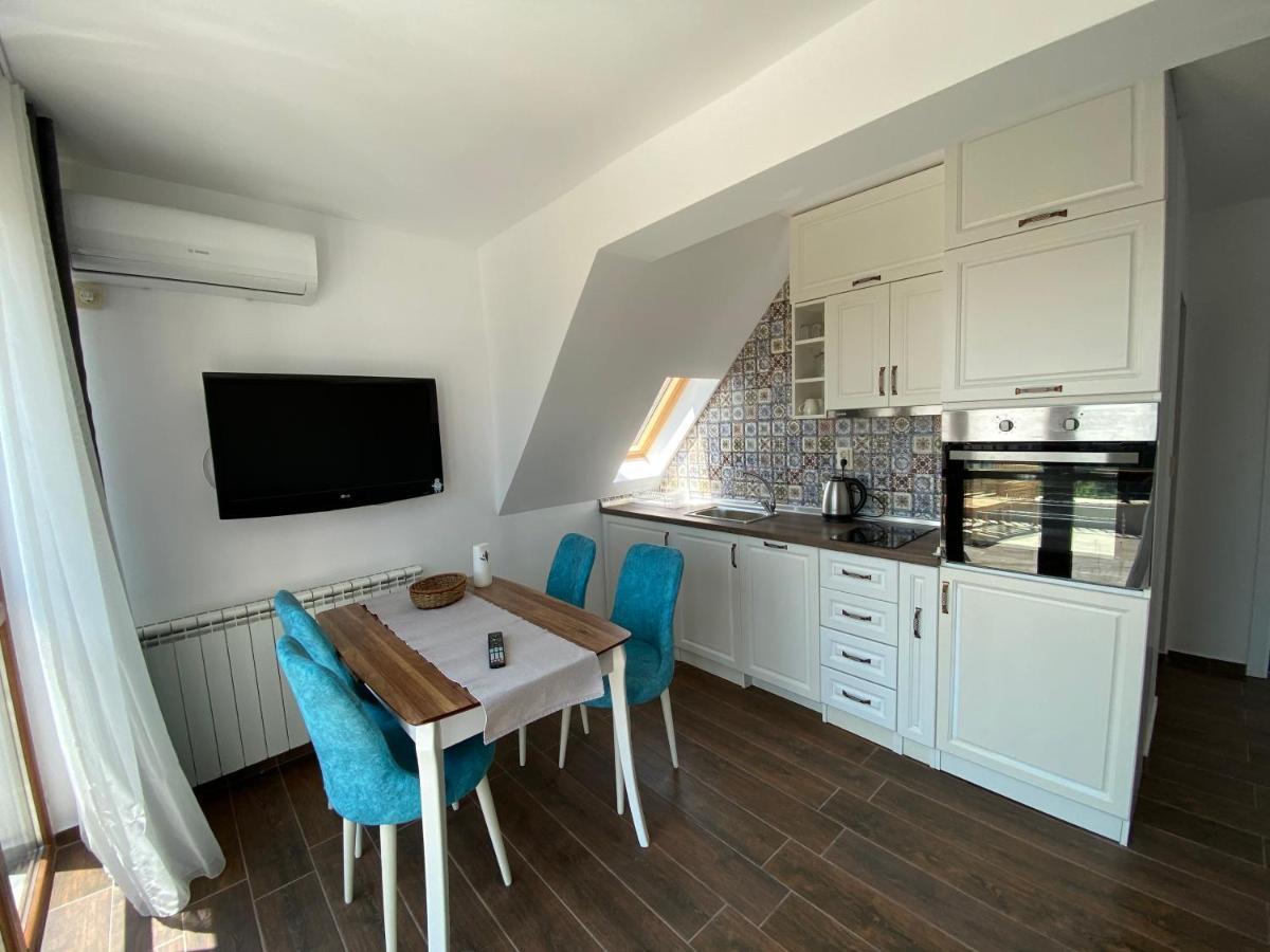Villa Aqua Family Hotel 布尔加斯 外观 照片